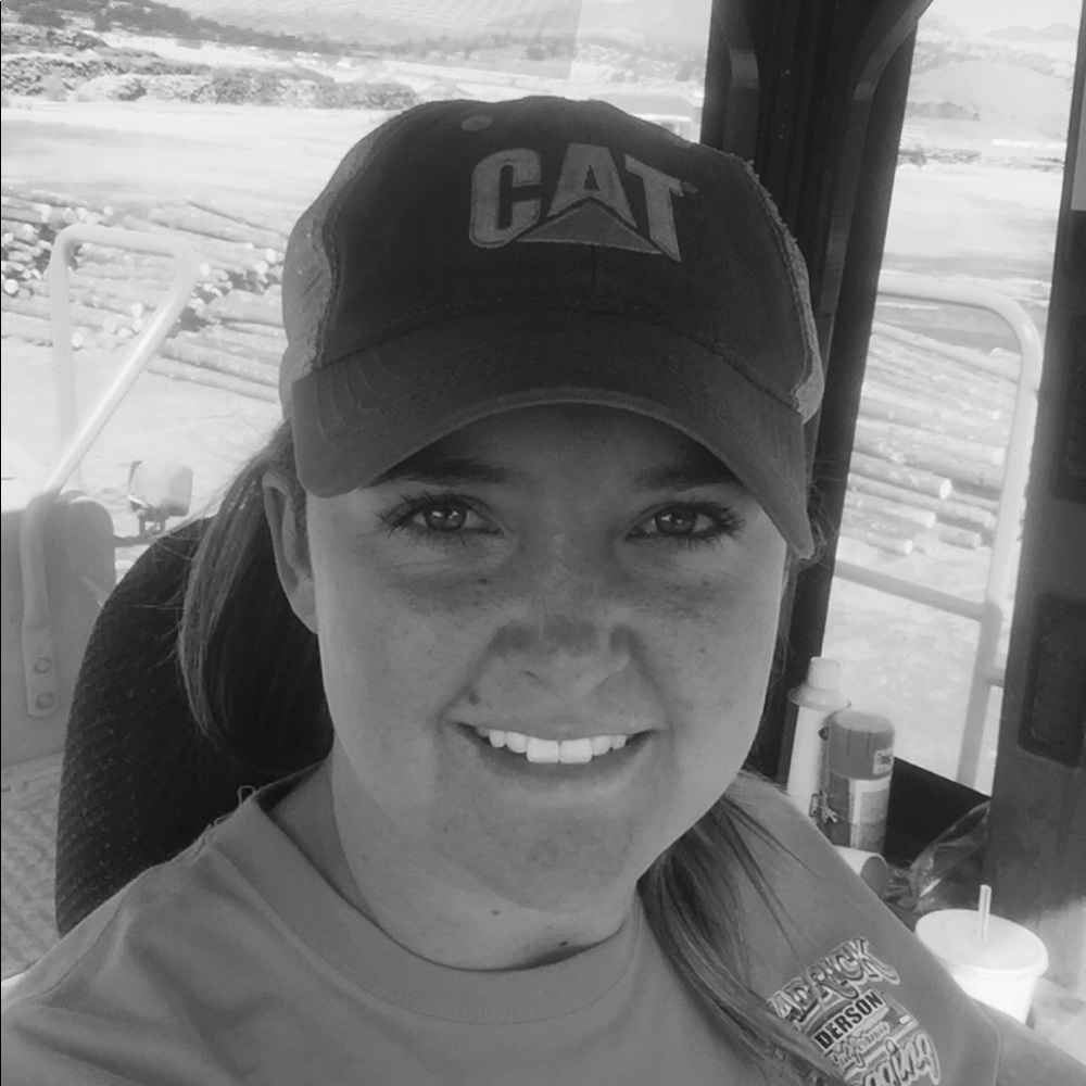 Meet your Posher, Leslie